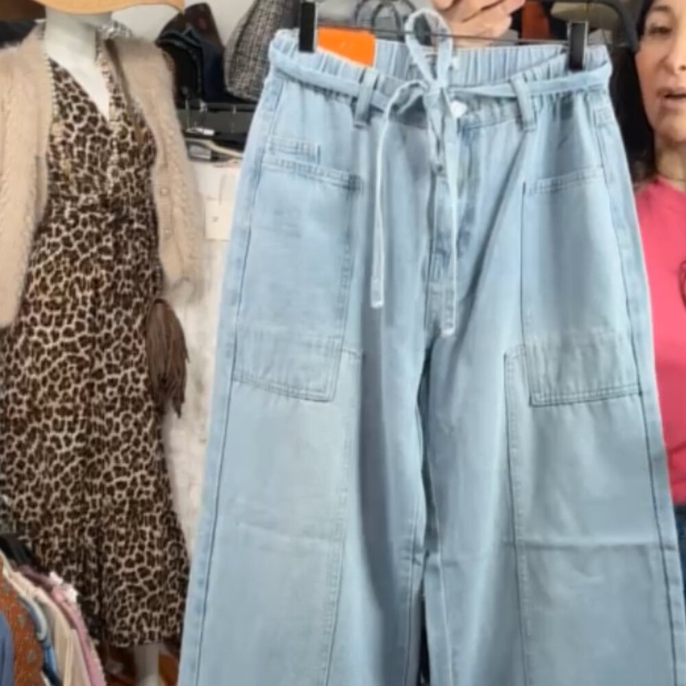 MOMS JEANS #2